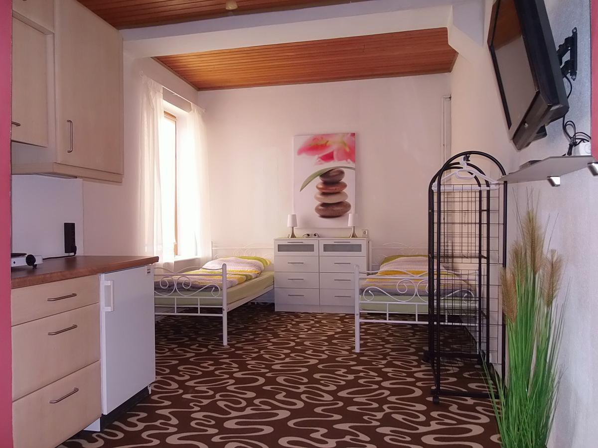 Monteurzimmer Talstrasse 2 Nossen ภายนอก รูปภาพ