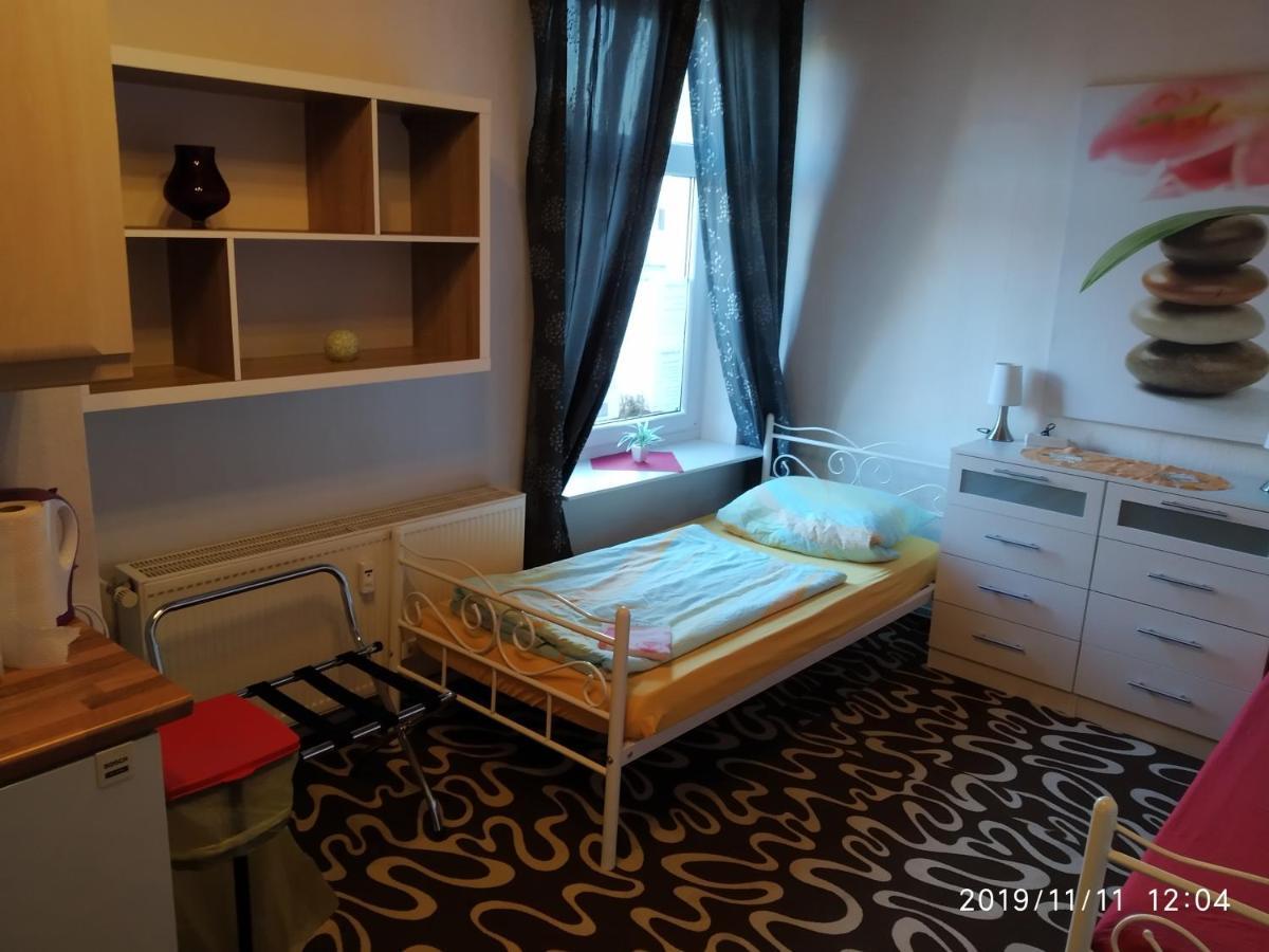 Monteurzimmer Talstrasse 2 Nossen ภายนอก รูปภาพ