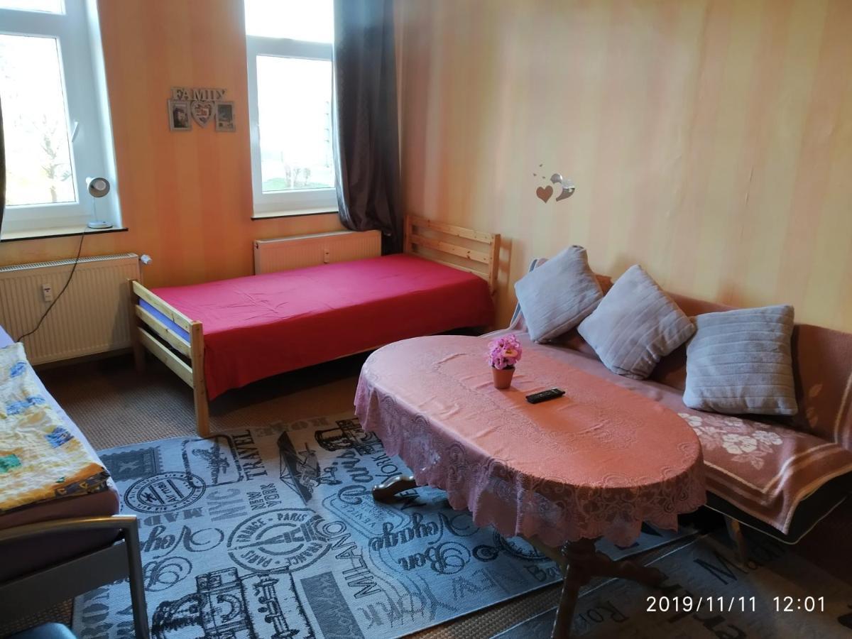 Monteurzimmer Talstrasse 2 Nossen ภายนอก รูปภาพ